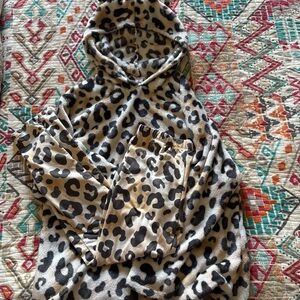 Girls Justice Leopard Print Fuzzy Hoodie With Ears Pajamas Size 12